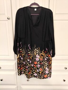 Old Navy - Large